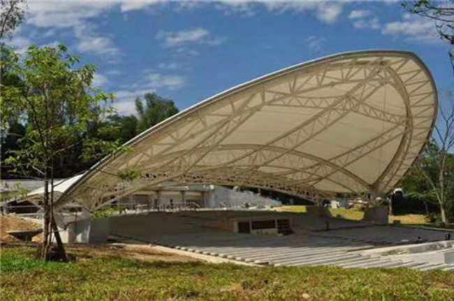 骨架式膜結構 骨架式膜結構